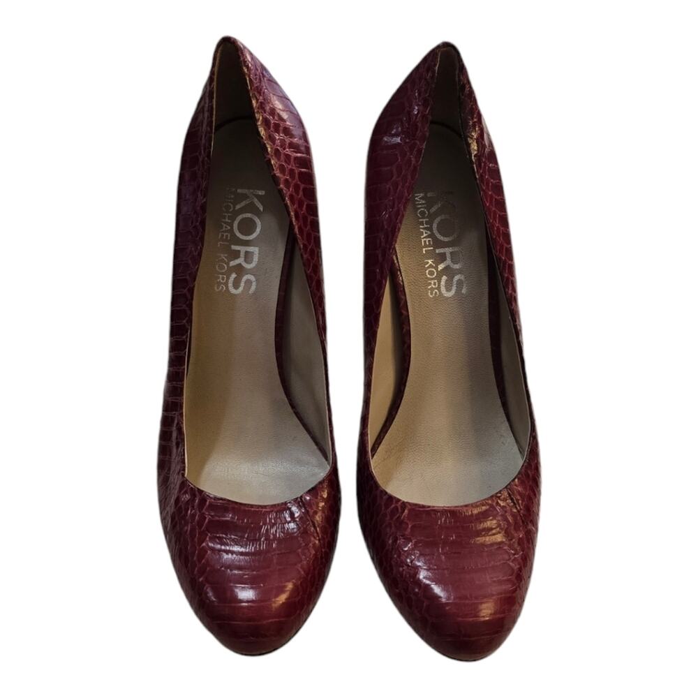 MICHAEL Kors Gorgeous Red Snakeskin Leather Heels Pumps Size 10 - Picture 4 of 10